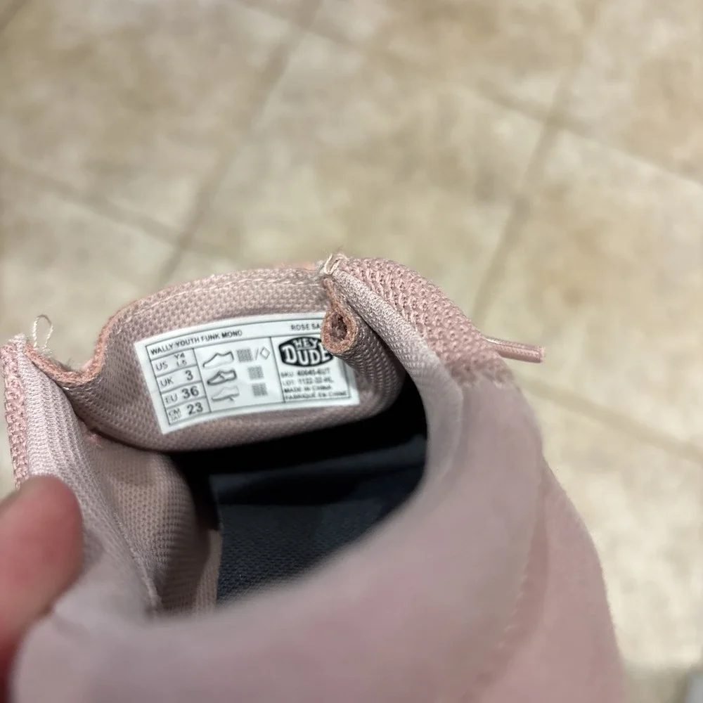 Hey Dude Wally Youth Funk Mono Pink Size Youth 4 Walking Shoes